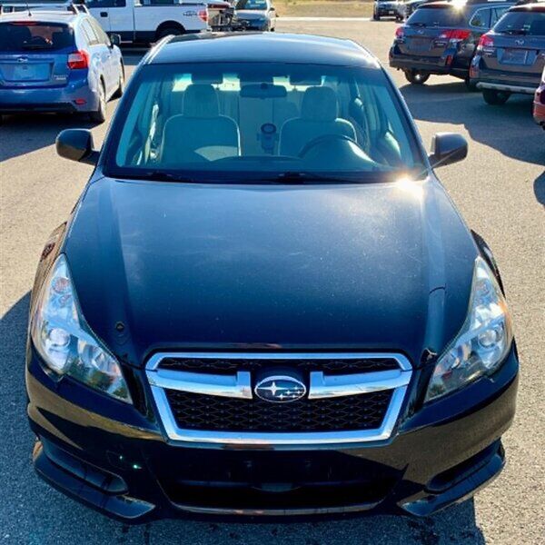 2013 SUBARU Legacy