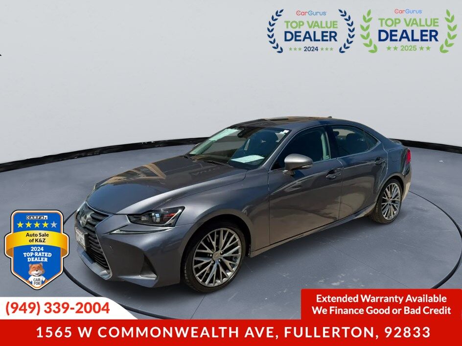 2017 LEXUS IS