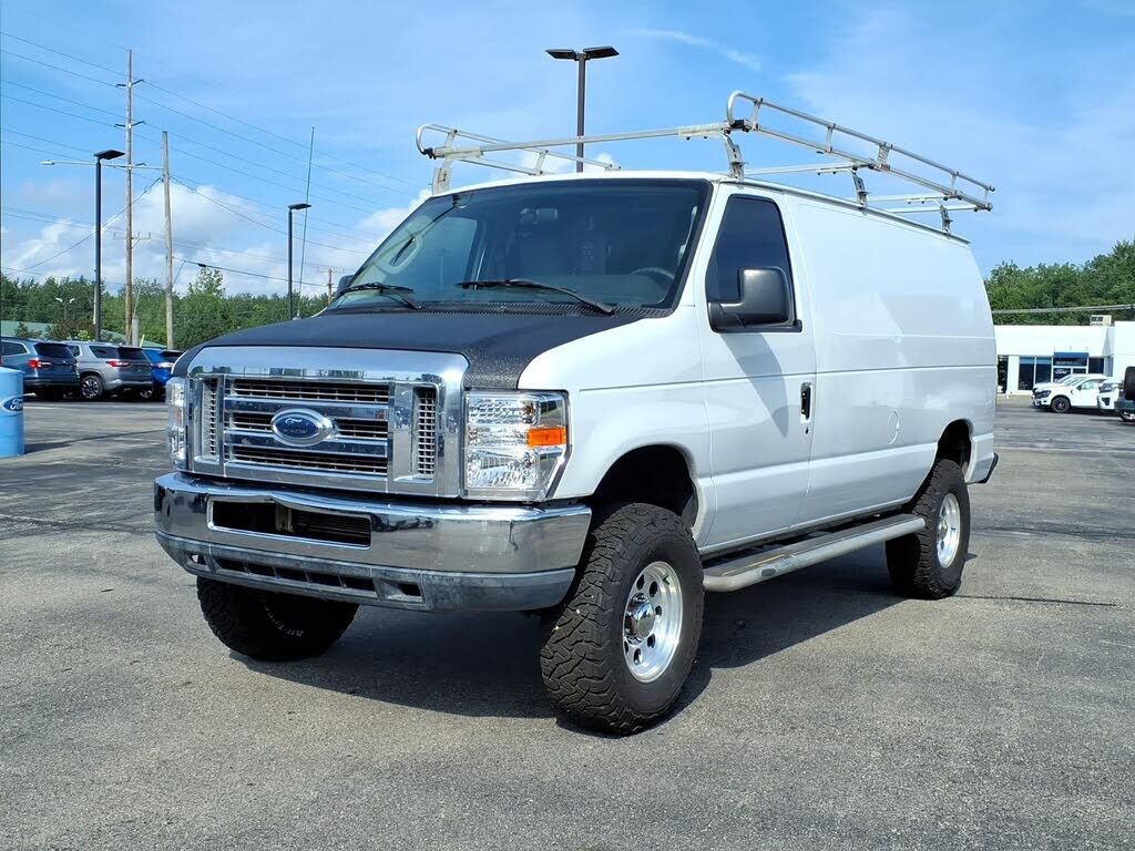 2011 FORD E-250
