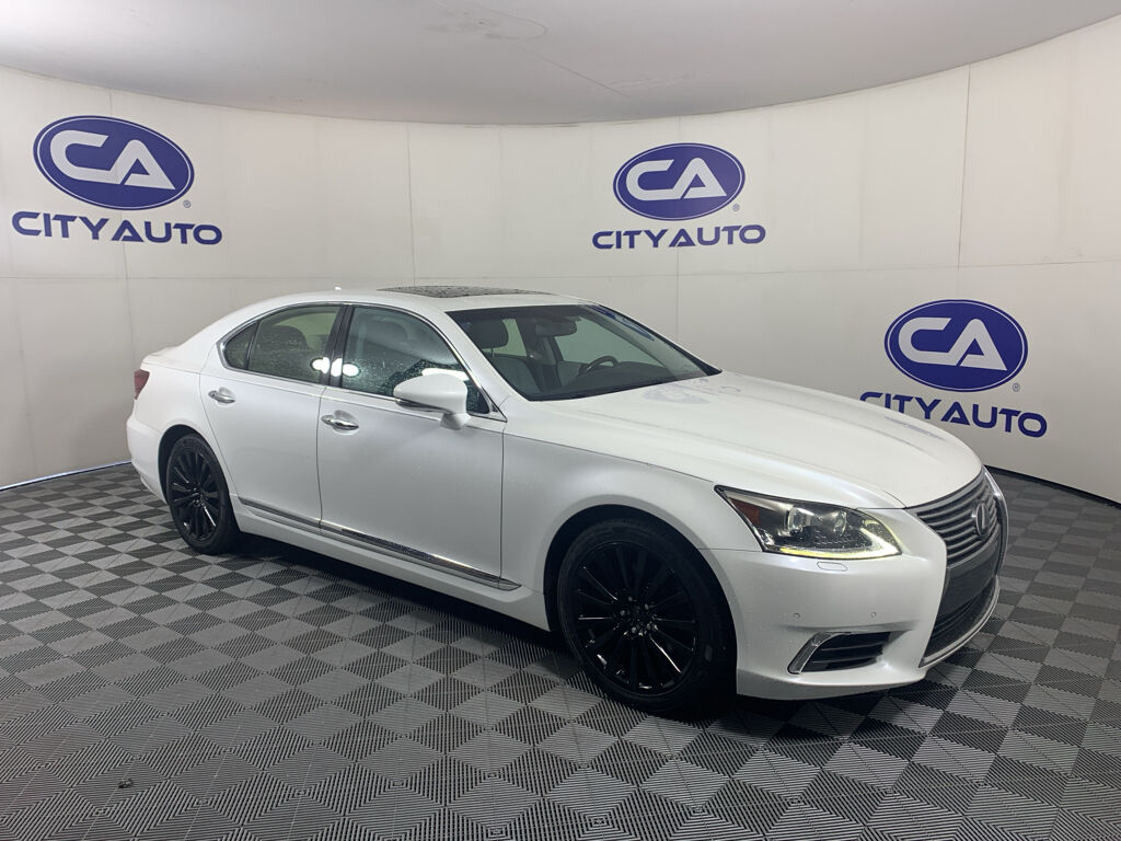 2013 LEXUS LS