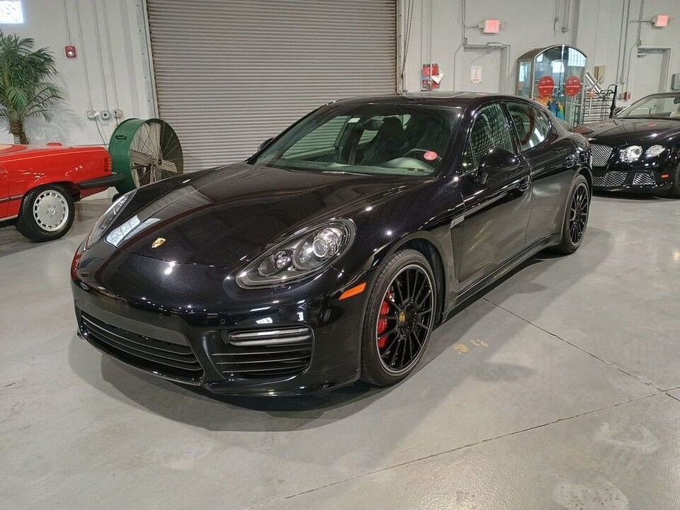 2015 PORSCHE Panamera