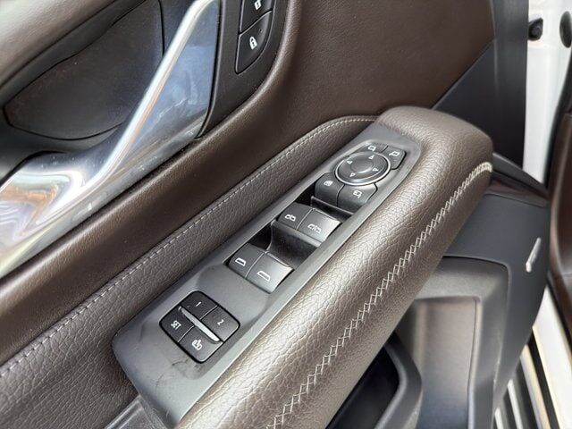 2022 GMC Yukon XL