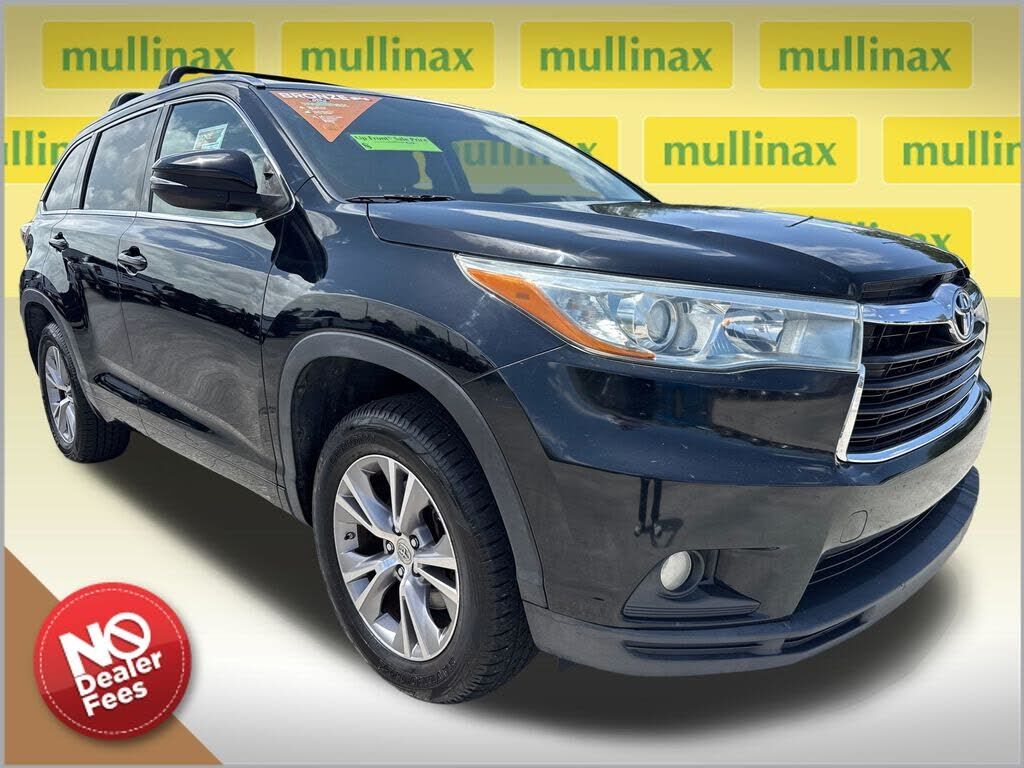 2015 TOYOTA Highlander