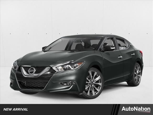 2017 NISSAN Maxima