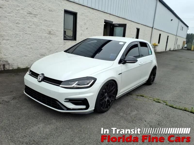 2018 VOLKSWAGEN Golf R