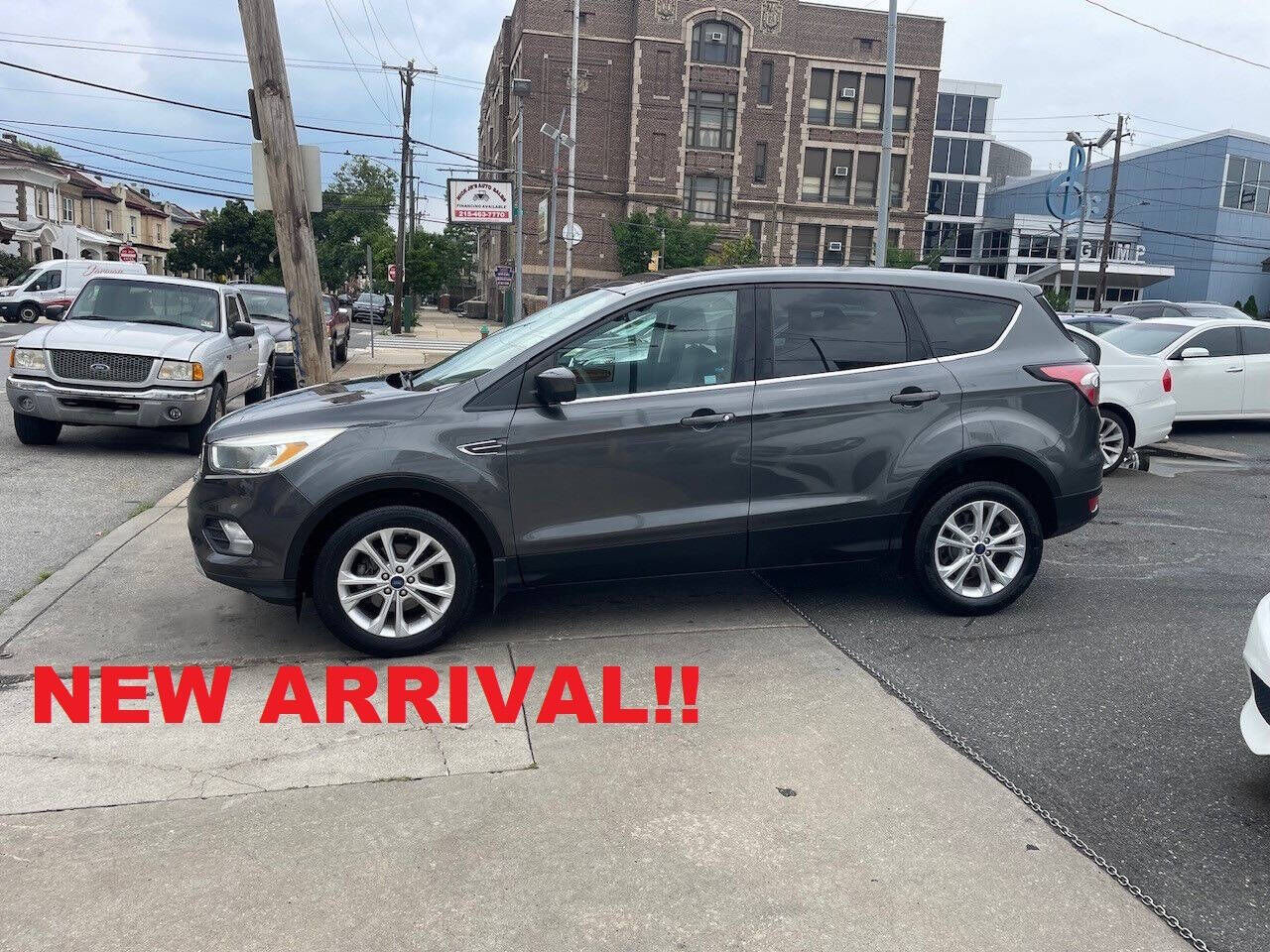 2017 FORD Escape