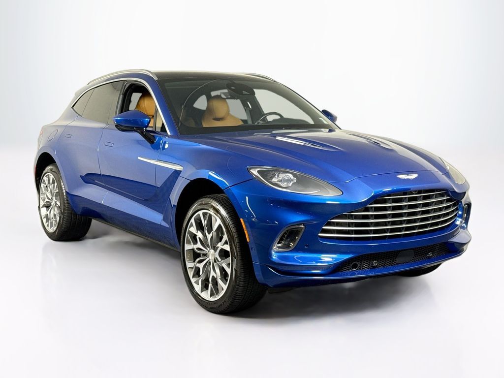 2023 ASTON MARTIN DBX