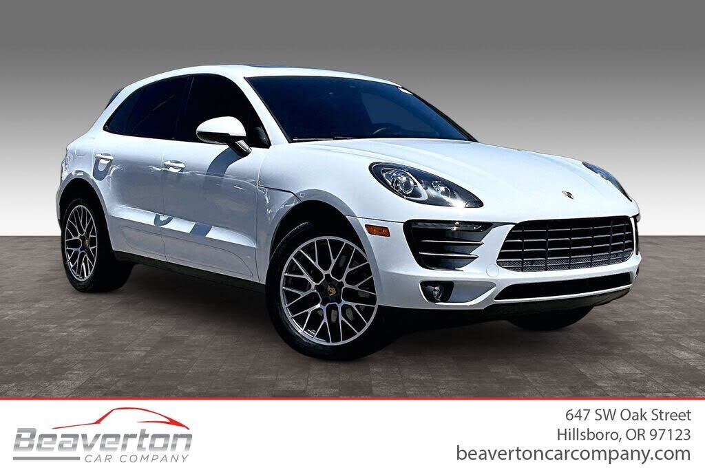 2018 PORSCHE Macan