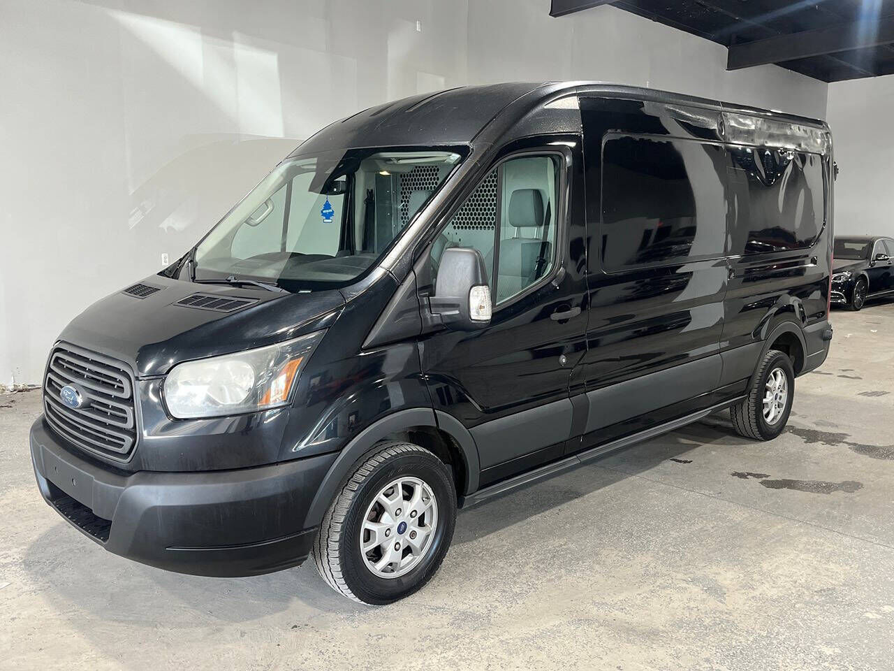 2015 FORD Transit