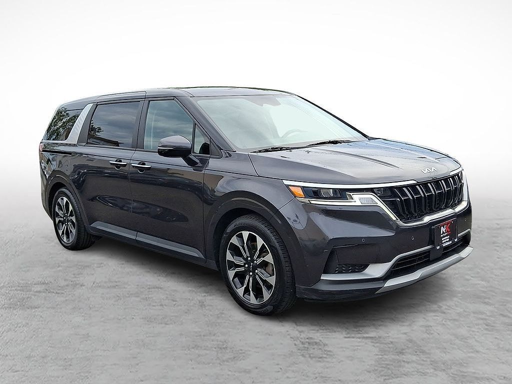 2023 KIA Carnival