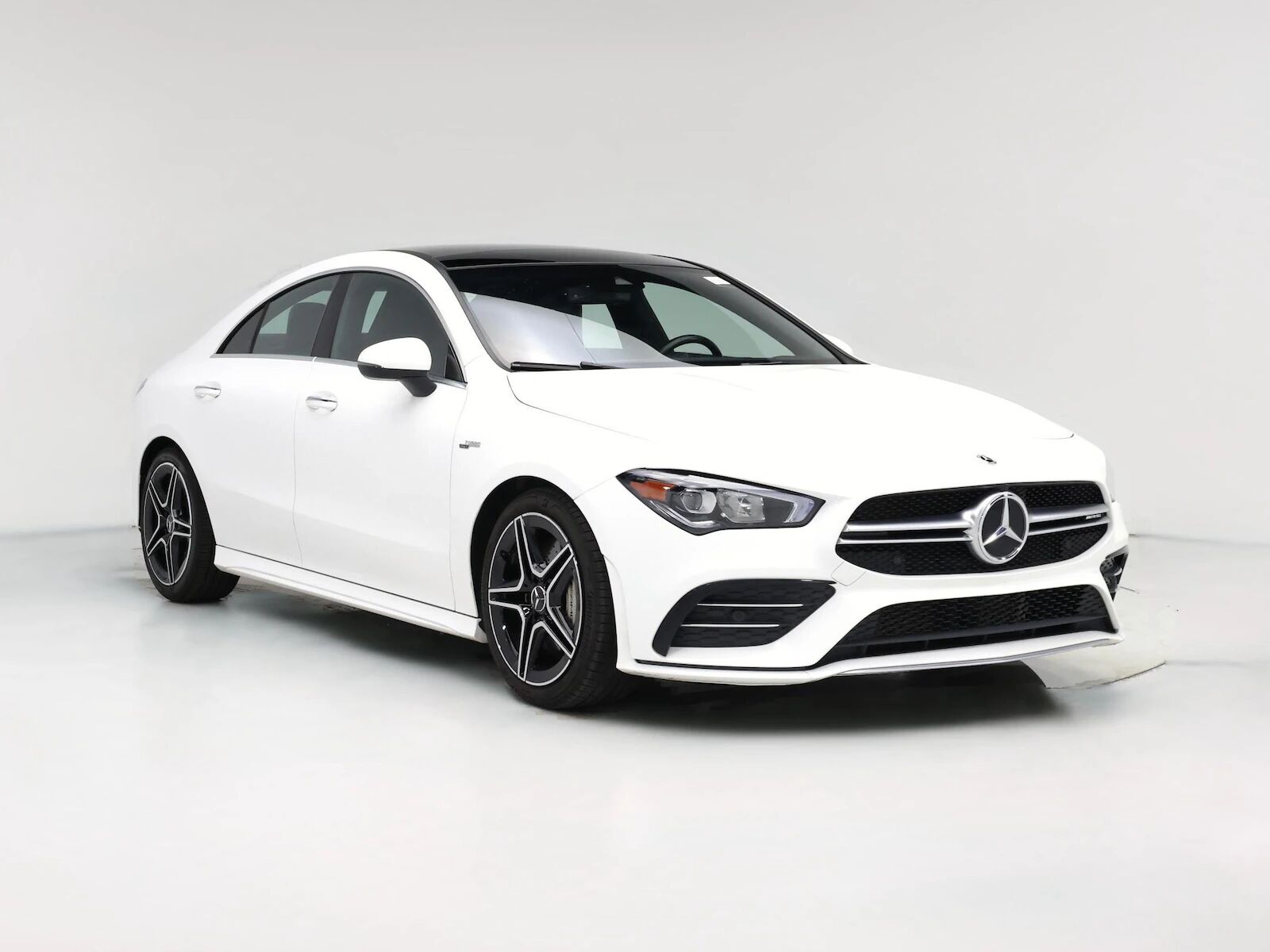 2022 MERCEDES-BENZ CLA-Class