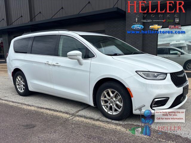 2022 CHRYSLER Pacifica