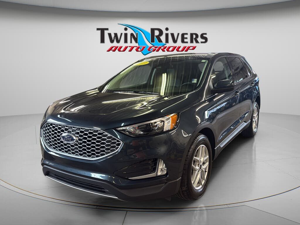 2023 FORD Edge