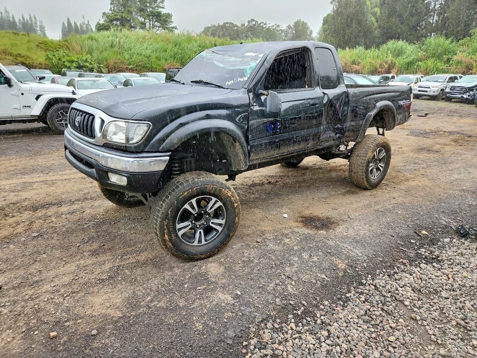 2003 TOYOTA Tacoma