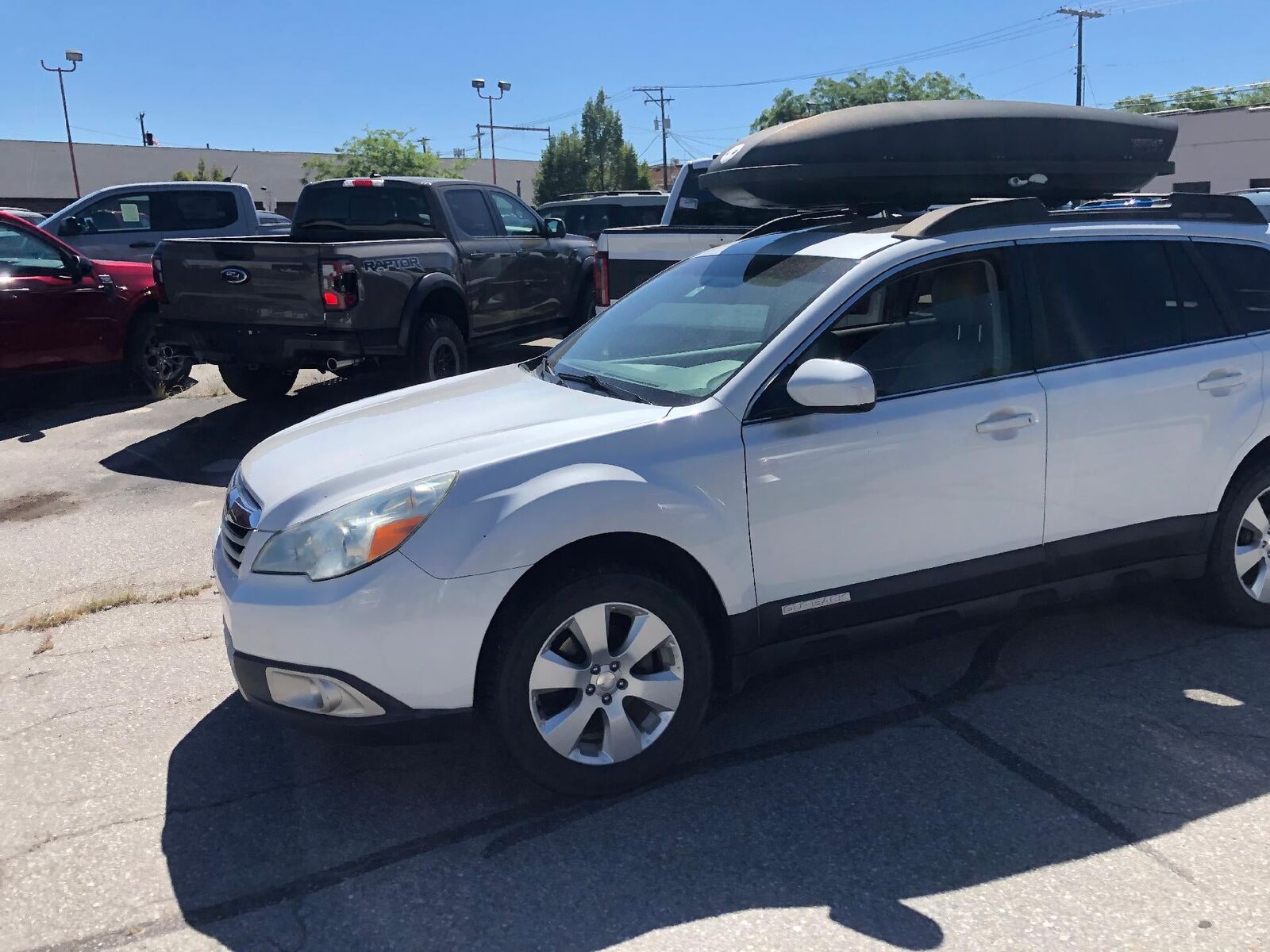 2010 SUBARU Outback