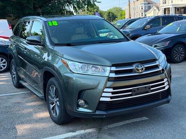 2018 TOYOTA Highlander