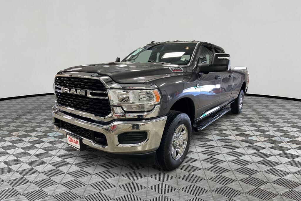 2024 RAM 3500