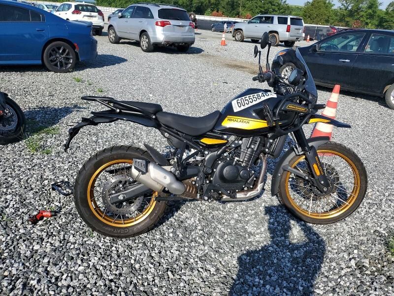 2025 ROYAL ENFIELD Himalayan