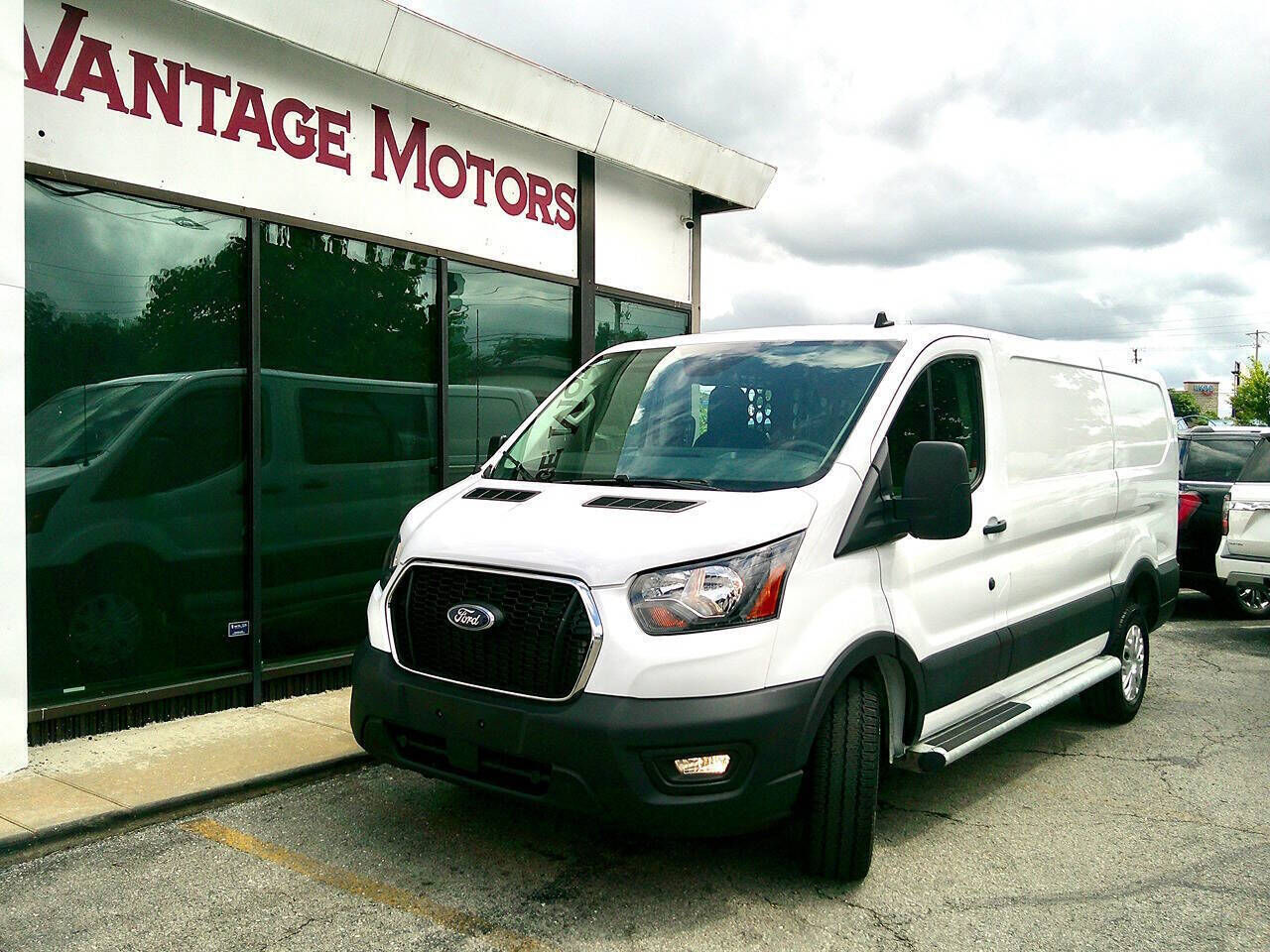 2025 FORD Transit
