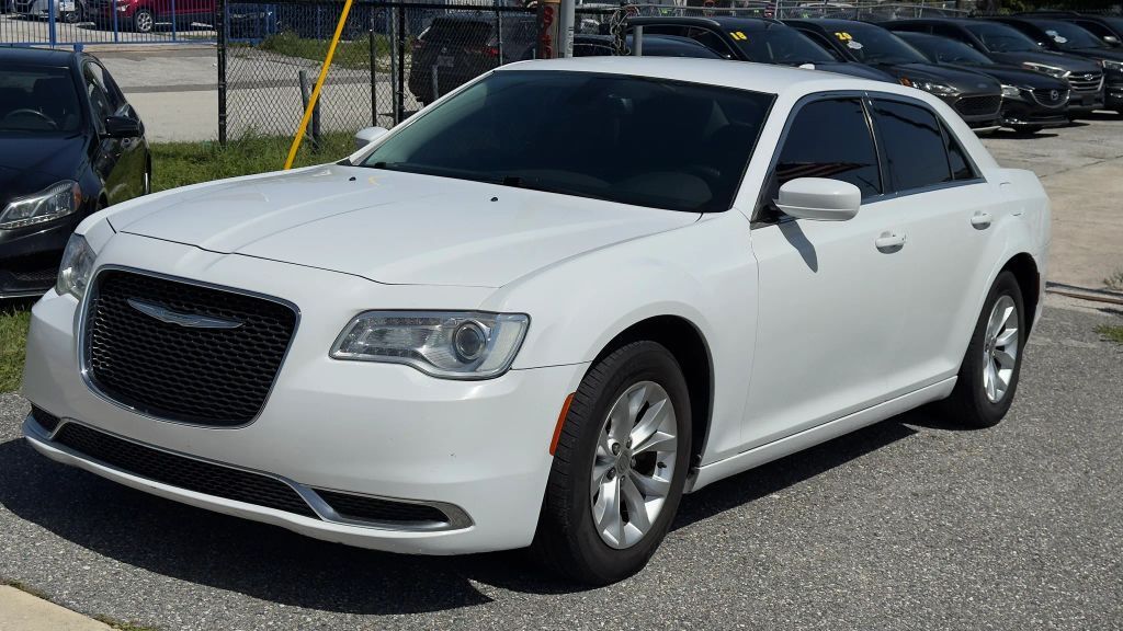 2015 CHRYSLER 300