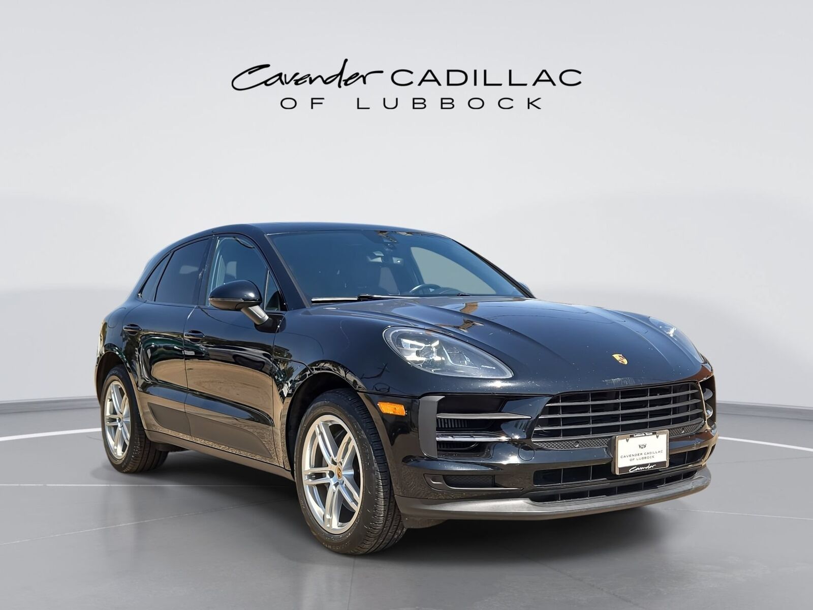 2020 PORSCHE Macan