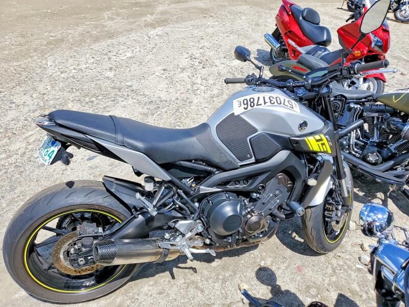 2017 YAMAHA FZ09