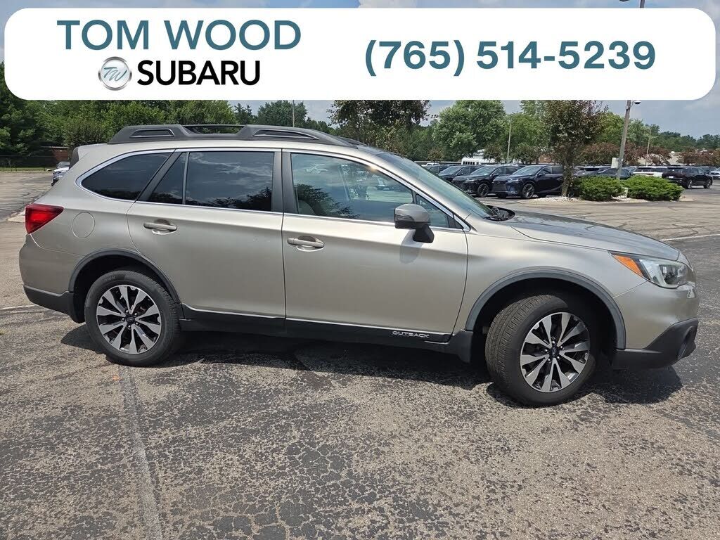 2016 SUBARU Outback