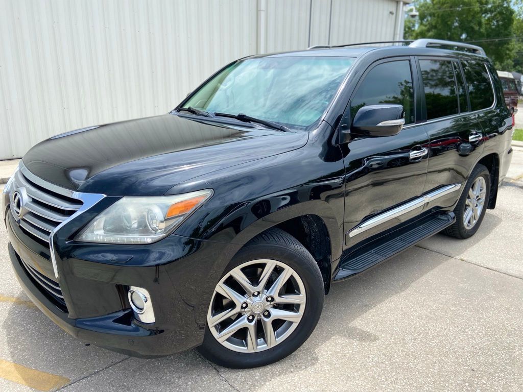 2013 LEXUS LX
