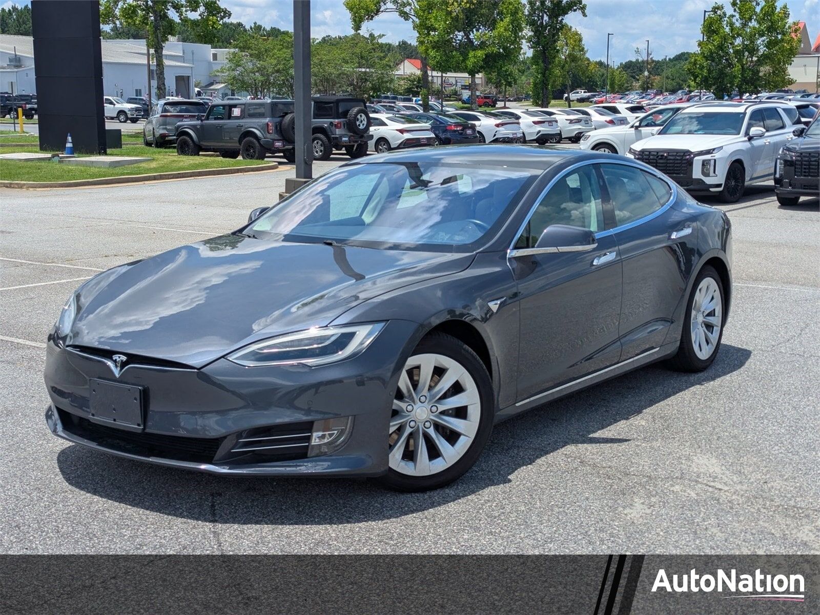 2017 TESLA Model S