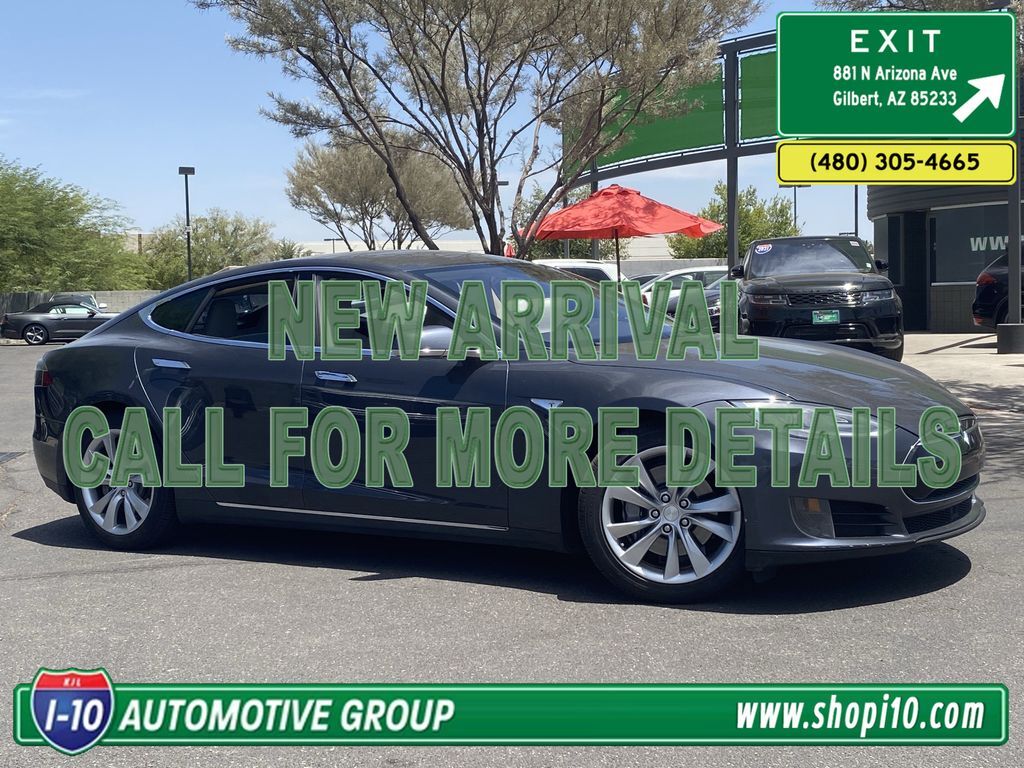 2015 TESLA Model S