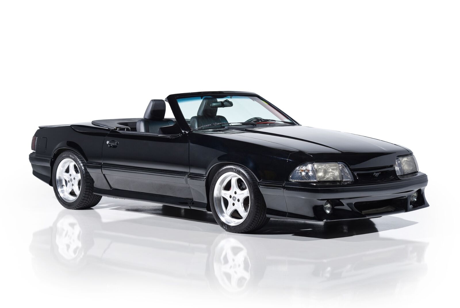 1987 FORD Mustang