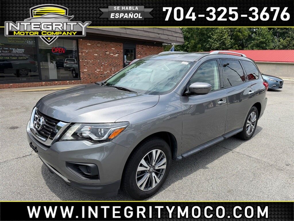2020 NISSAN Pathfinder