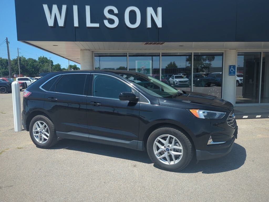 2022 FORD Edge