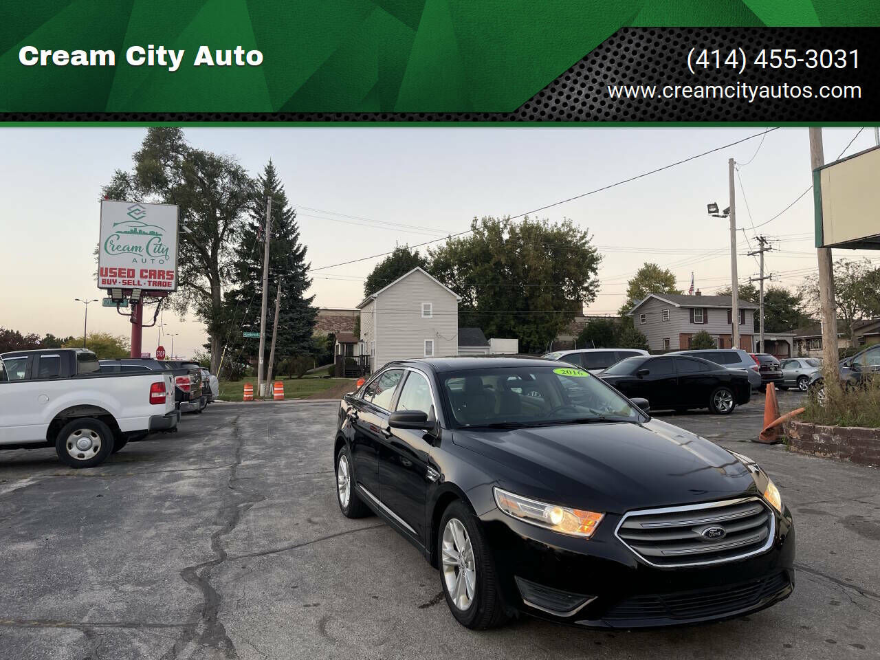 2016 FORD Taurus