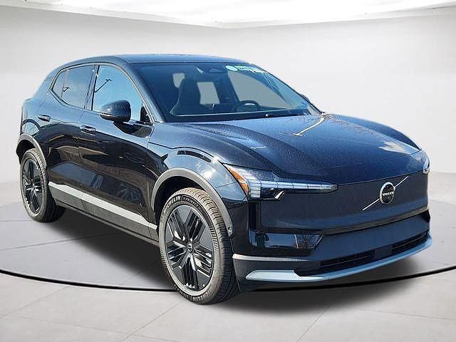 2026 VOLVO EX30 CC