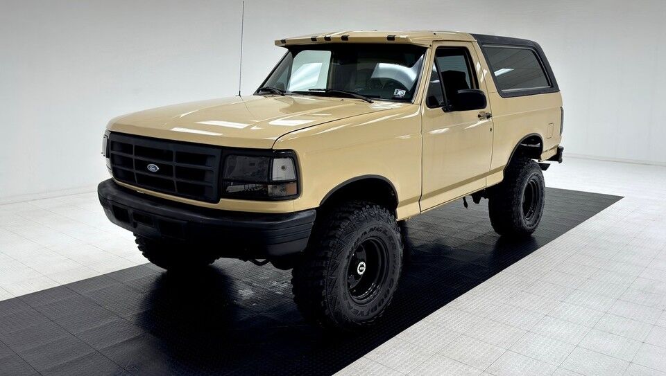 1992 FORD Bronco