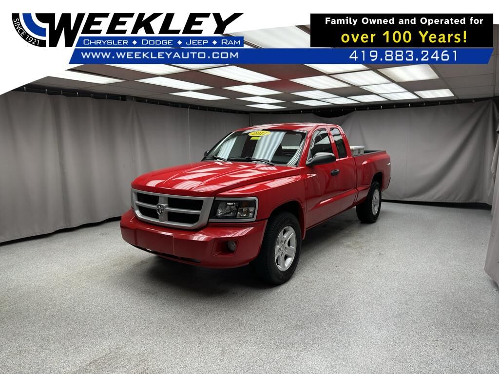 2011 DODGE Dakota