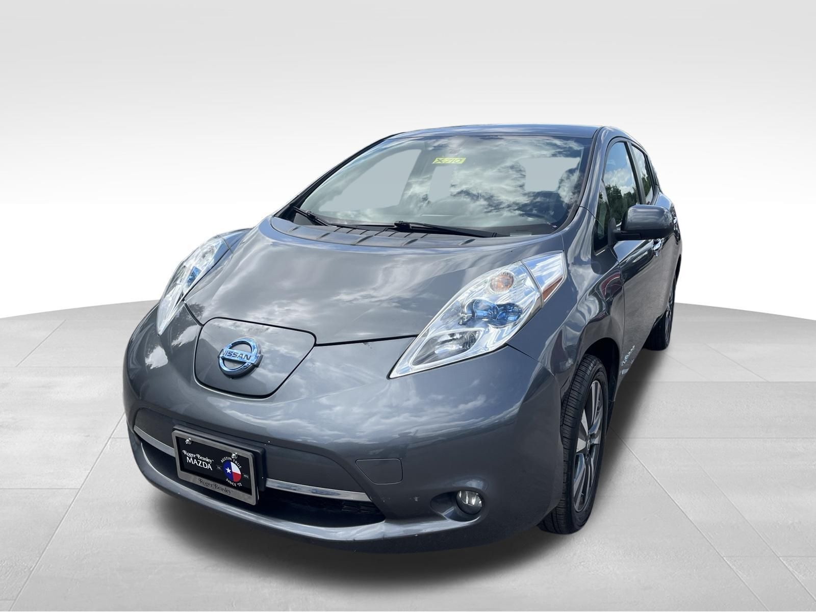 2017 NISSAN Leaf