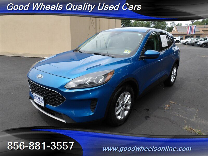 2021 FORD Escape