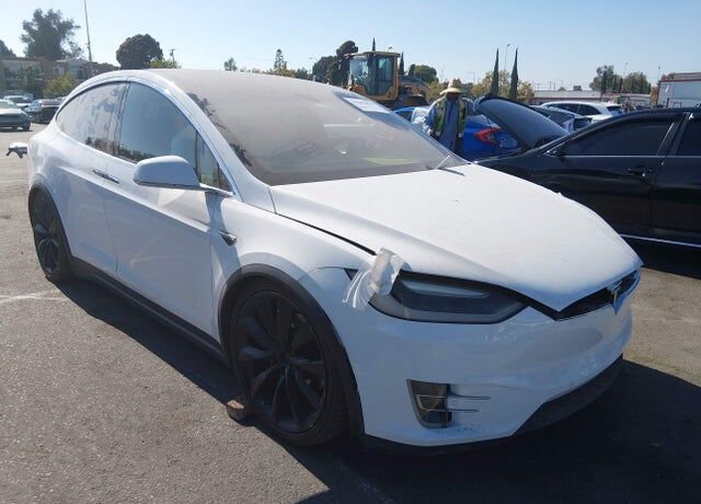 2016 TESLA Model X