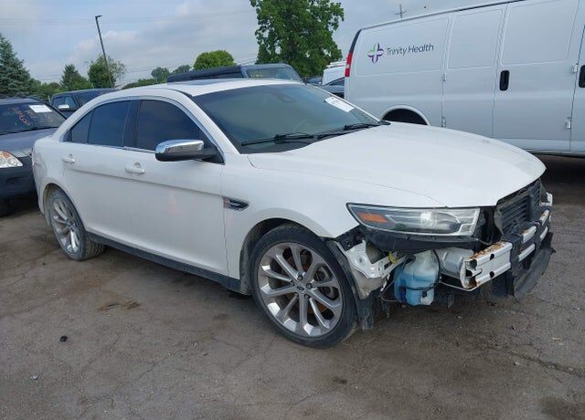 2014 FORD Taurus