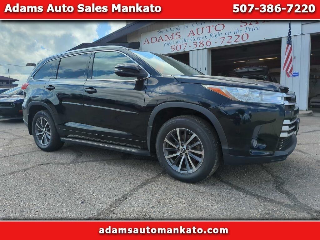 2017 TOYOTA Highlander