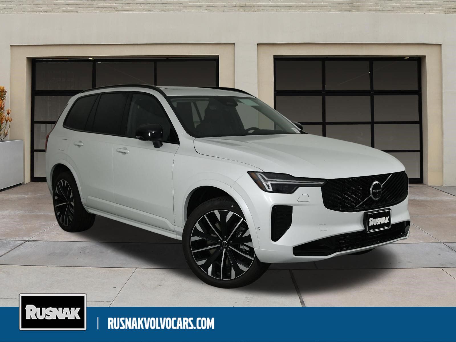 2026 VOLVO XC90