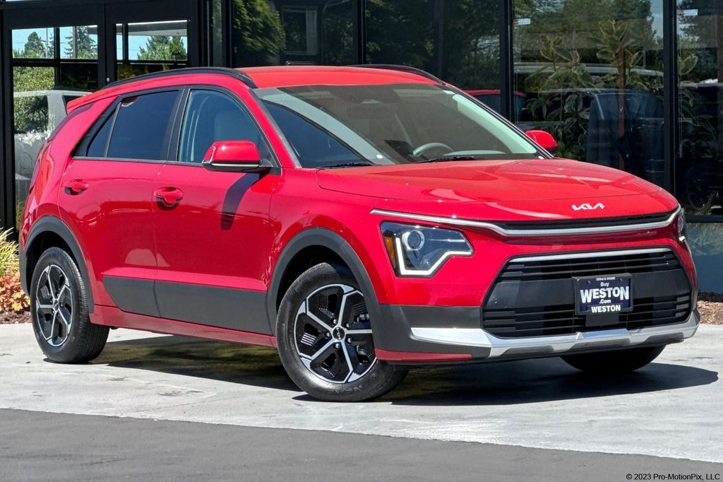 2025 KIA Niro