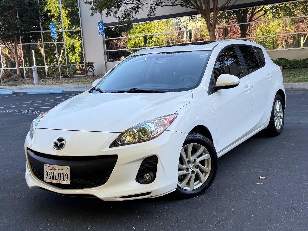 2012 MAZDA Mazda3