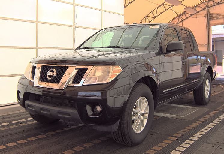 2017 NISSAN Frontier