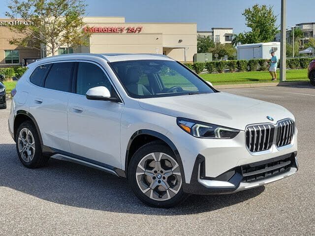2025 BMW X1
