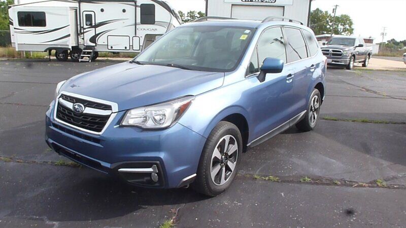 2017 SUBARU Forester