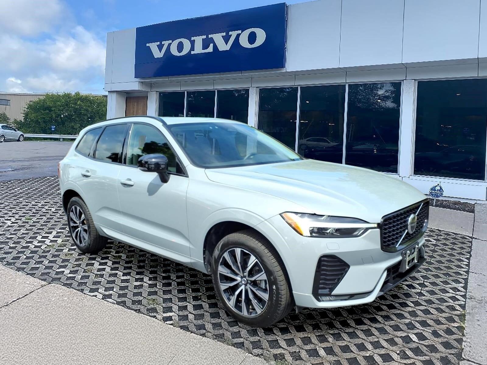 2024 VOLVO XC60