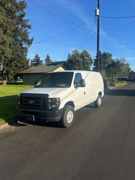 2008 FORD E-350